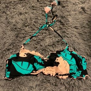 Brand new bikini top